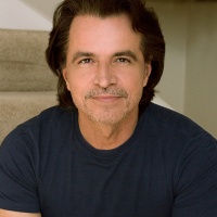 Top những bài hát hay nhất của Yanni