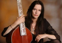 Top những bài hát hay nhất của Hille Perl