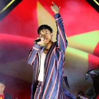 Sút (Remix Single) - Trọng Hiếu