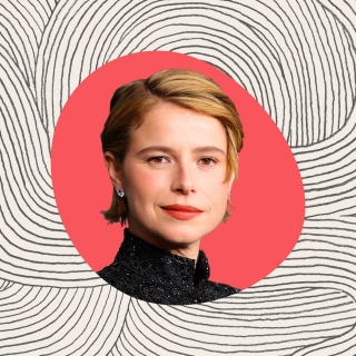 Jessie Buckley Became a Mother for 'Hamnet.' Then She Became a Real One. (Encore)