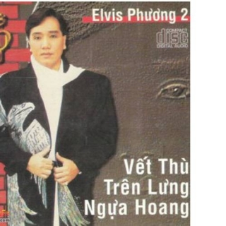 Elvis Phương