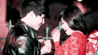 Hạnh Phúc Với Em Là Gì - Kevin Triệu