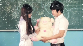 Hãy Cứ Khóc - Lee Thiên Vũ