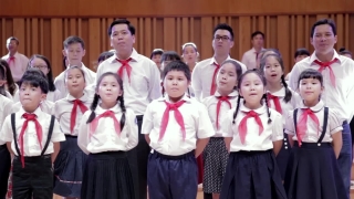 Ai Yêu Bác Hồ Chí Minh Hơn Thiếu Niên Nhi Đồng - Various Artists 1