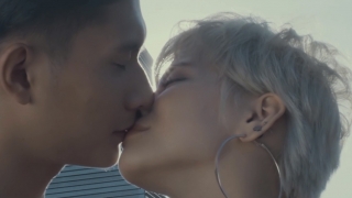 Là Do Em - Yến Lê