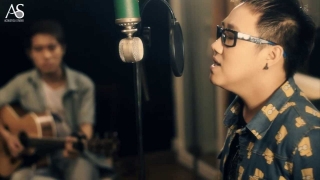 Nhìn Lại - Trung Quân Idol