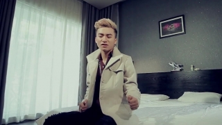 Cơn Mưa Nước Mắt - Khánh Tân