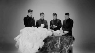 Khoảng Không Chơi Vơi - Trang Pháp,OPlus