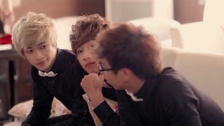 Lòng Đau Tình Phai - HKT