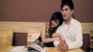 Em Có Thể Làm Bạn Gái Anh Không - Lâm Chấn Huy