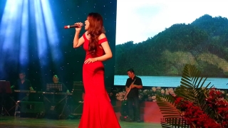 Hồ Trên Núi - Hồ Quỳnh Hương