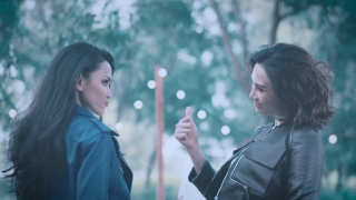 Young - Dona Amelia, Võ Hoàng Yến