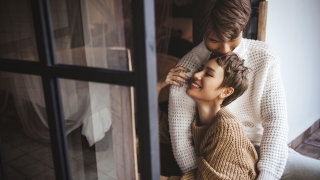 Đừng Ai Nhắc Về Anh Ấy - Trà My Idol