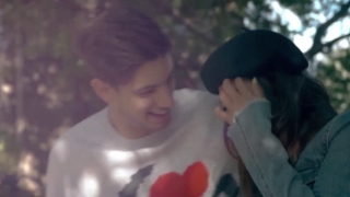 Anh Kỷ Niệm Của Em - Hòa Mi