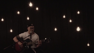 Sorry (Cover Acoustic) - Lê Thiện Hiếu