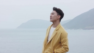 6 Năm - Hoàng Kỳ Nam, RTee