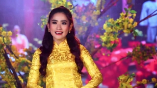 Nụ Cười Ngày Xuân - Yên Nhiên