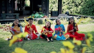 Ngày Tết Việt Nam - Minh Khang, Various Artists, Bé Bào Ngư