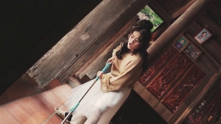 Ở Nhà Thôi - Kiều Phạm