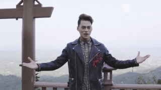 Câu Chuyện Đầu Năm - Phan Ngọc Luân