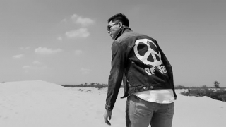 Cả Một Đời Người Tôi Chỉ Xin Mượn Một Đoạn Đường - Tim