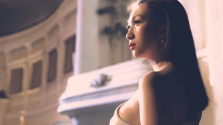 Yêu Trong Cô Đơn - Lều Phương Anh