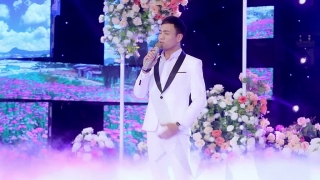 Thành Phố Buồn - Hà Thế Dũng