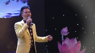 Ru Nửa Vầng Trăng - Tuýnh Nhật Minh