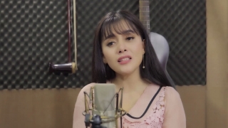 Vùng Lá Me Bay (Cover) - Hồng Quyên