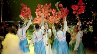 Những Con Thuyền Vàng (Live) - Thùy Chi