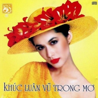 Elvis Phương