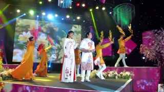 Tết Quê Nhà - Cao Mỹ Châu, Hiền Linh