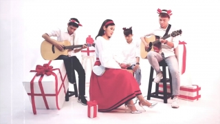 Liên Khúc Giáng Sinh - Trương Thảo Nhi