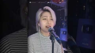 Xa Vắng (Cover) - Vicky Nhung