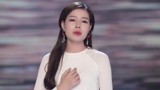 Bạc Trắng Lửa Hồng - Châu Giang