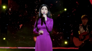 Ai Khổ Vì Ai - Phương Anh Bolero