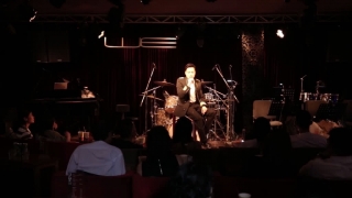 Đừng Yêu Ai Đậm Sâu (Live) - Quang Vinh