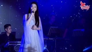 Mùa Xuân Đầu Tiên - Dương Huệ