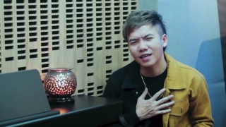 Yêu Là Giả Say Là Thật - Phạm Trưởng