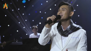 Chuông Giáo Đường Ngày Ấy - Nguyễn Hồng Ân