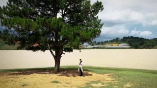 Ta Đi Tiếp Không Em - Nhật Tinh Anh