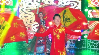 Chúc Xuân - Nguyễn Phi Hùng