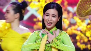 Anh Cho Em Mùa Xuân - Quỳnh Trang