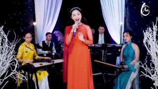 Đêm Giao Thừa Nghe Một Khúc Dân Ca (Live) - Khánh An