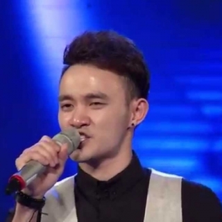 Anh Phong (VN Idol 2015)