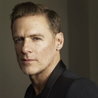 Bryan Adams