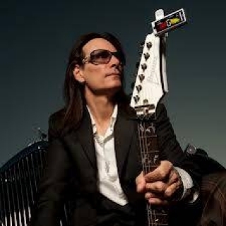 Steve Vai