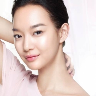 Shin Min Ah