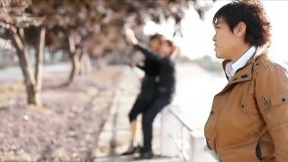 Khoảng Cách - Tuấn Quang