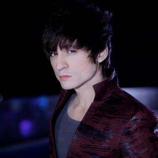 Tonny Việt